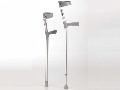 Dispositivos de Ayuda para caminar. Bastones y Andadores