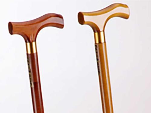 Bastones con Mango de Madera